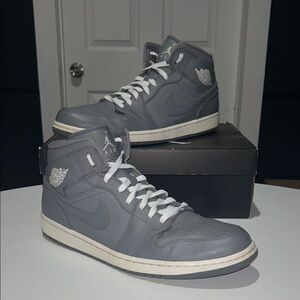 Jordan 1 Mid “Cool Grey White” Men’s Size 15